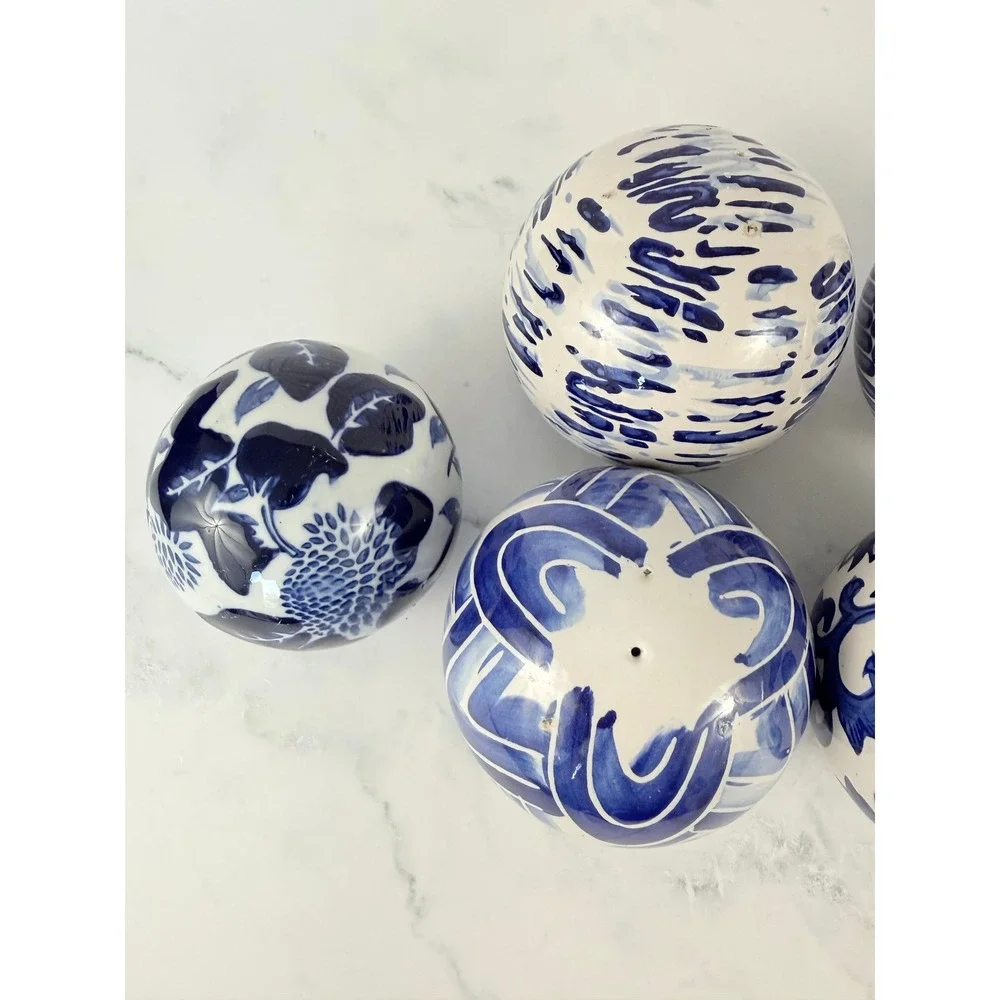 Set of 5 Hand Painted Blue and White Ceramic Chinoiserie 4